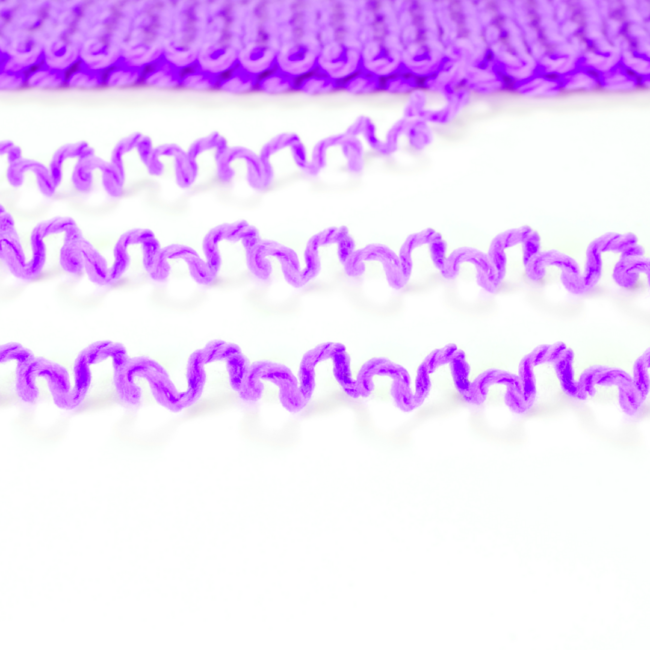 frogging knitted yarn